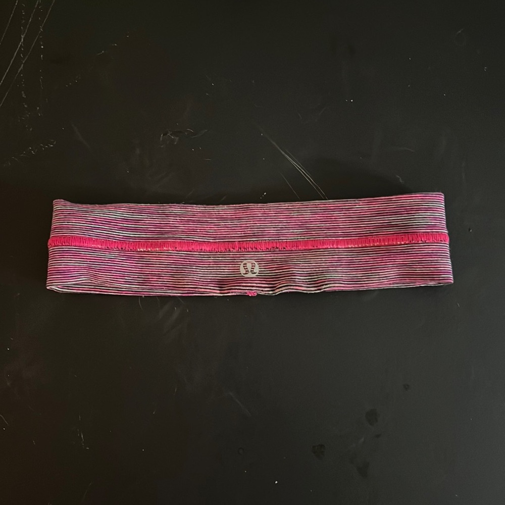 Lululemon headband.